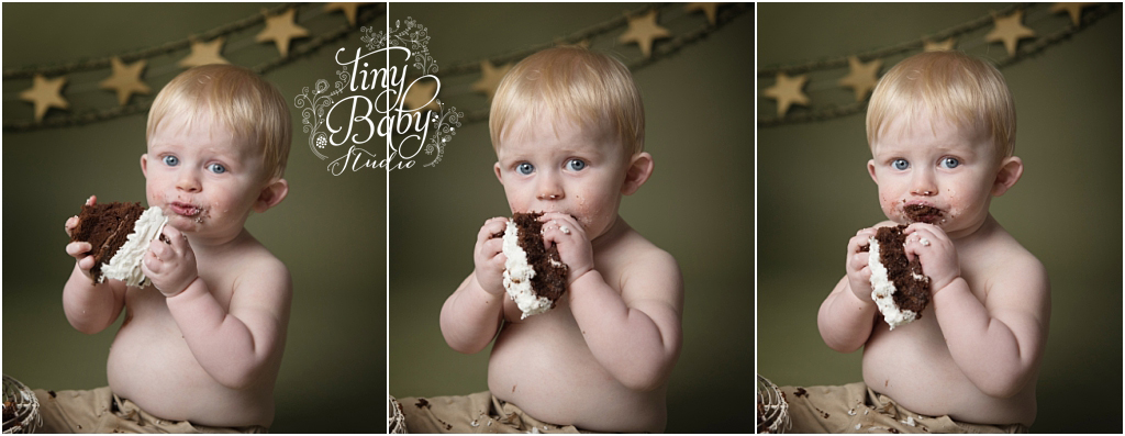 Tiny Baby Studio Newcastle newborn baby photographer first birthday cake smash