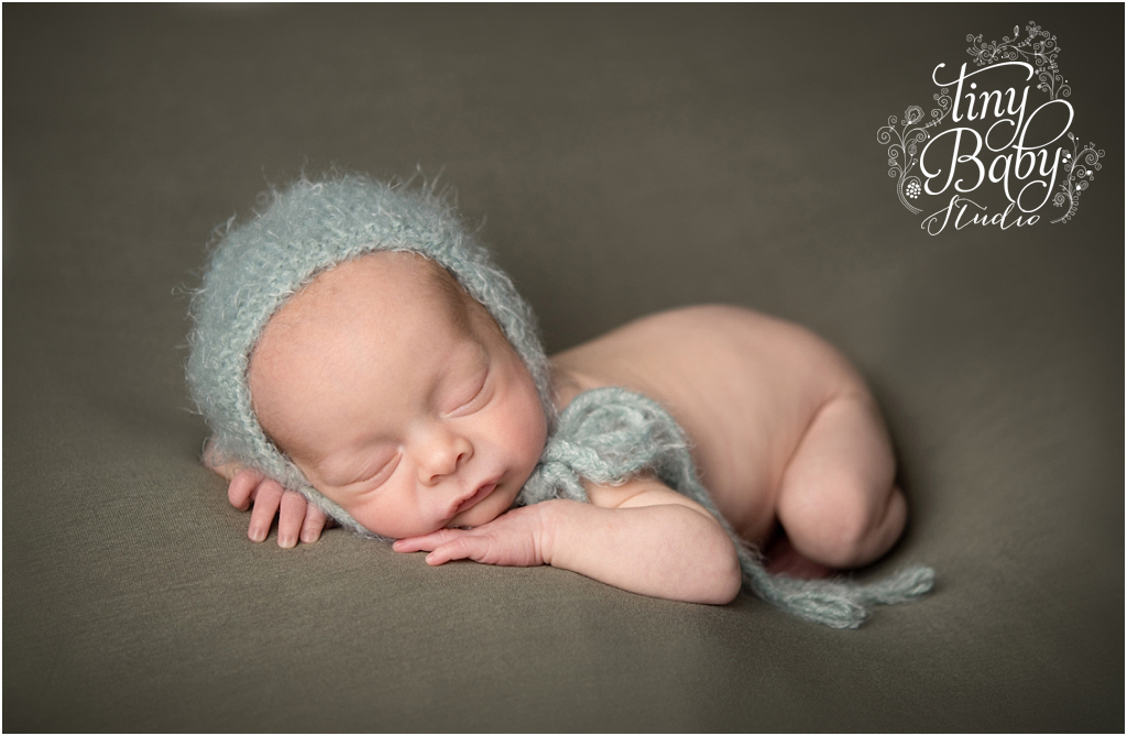 Tiny Baby Studio Newcastle newborn baby photographer green hat