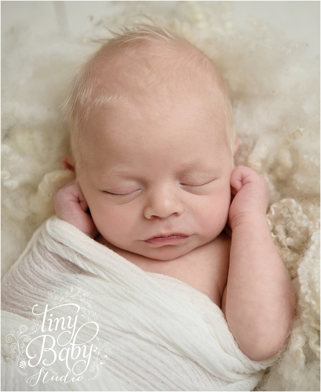 Tiny Baby Studio Newcastle newborn baby photographer pure and simple